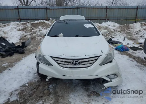 2013 Hyundai Sonata Limited z USA, uszkodzony, nr VIN 5NPEC4AC1DH686958